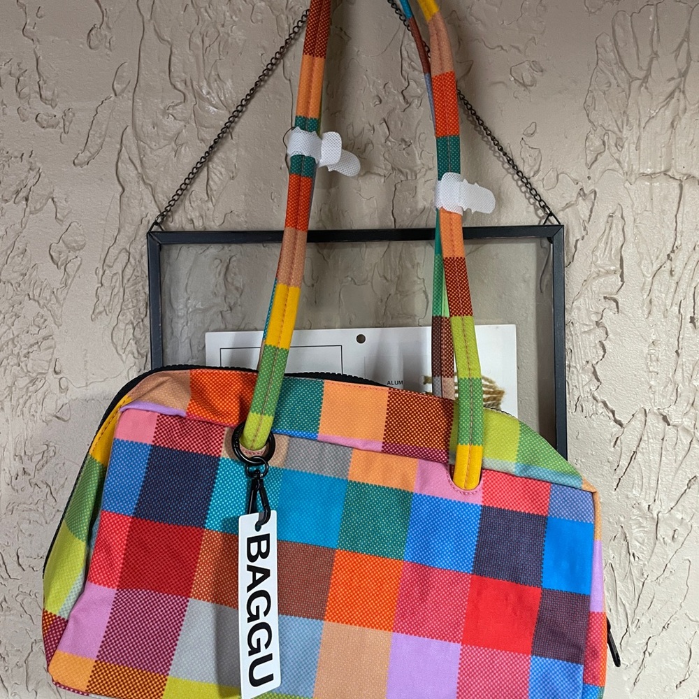 BAGGU Bowler in Madras